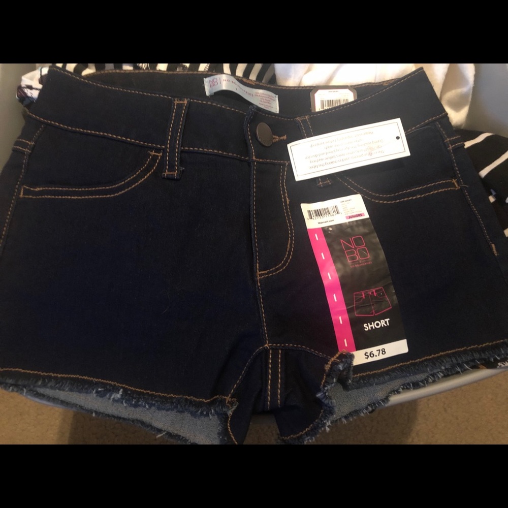 Dark wash shorty shorts